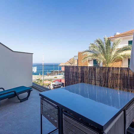 Luxury And Modern Apartment In Porto Moniz Center Exterior photo